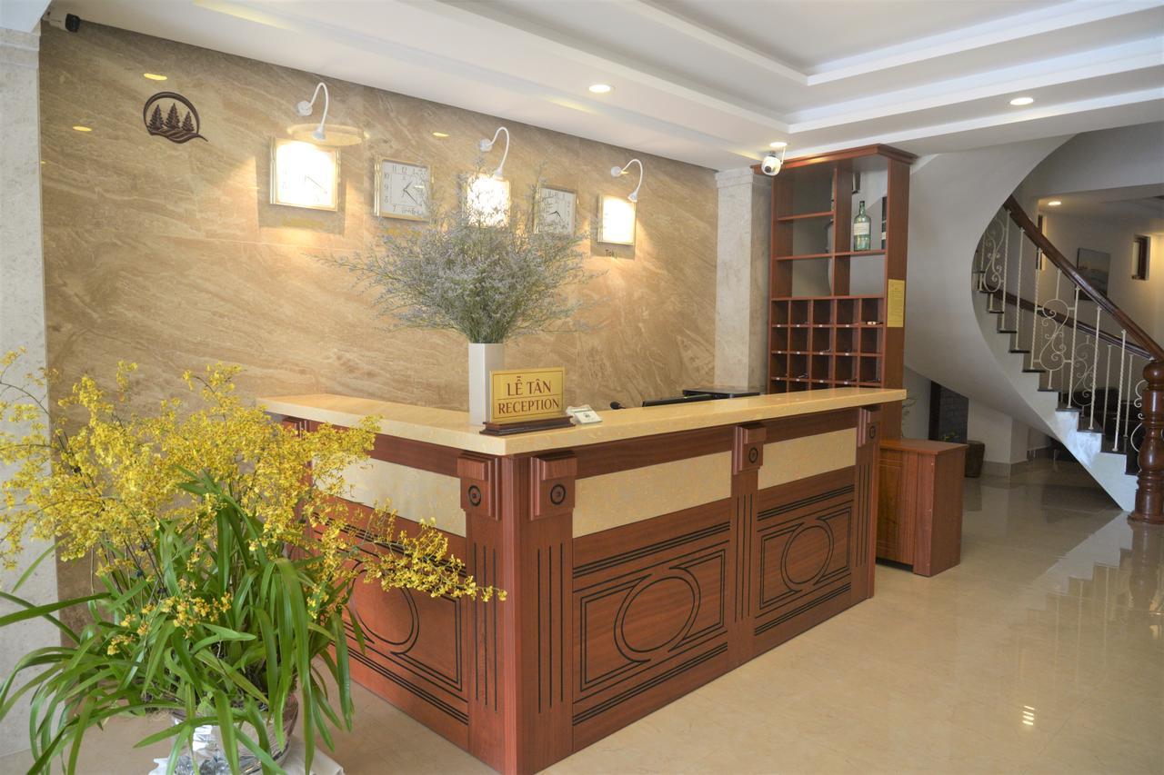 Lake View Hotel Da Lat Exterior photo